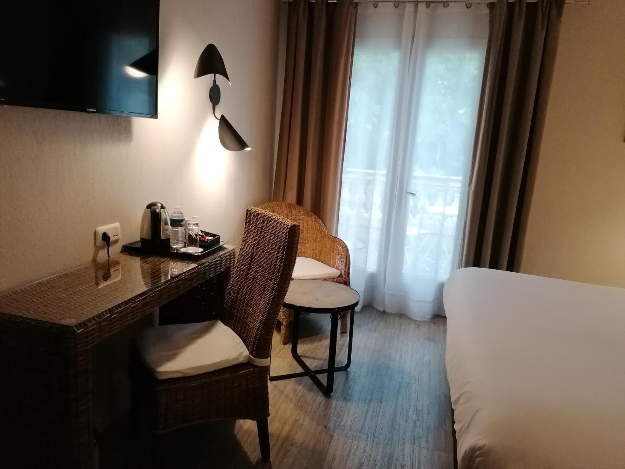 Best Western L'Orangerie Nimes Exterior photo